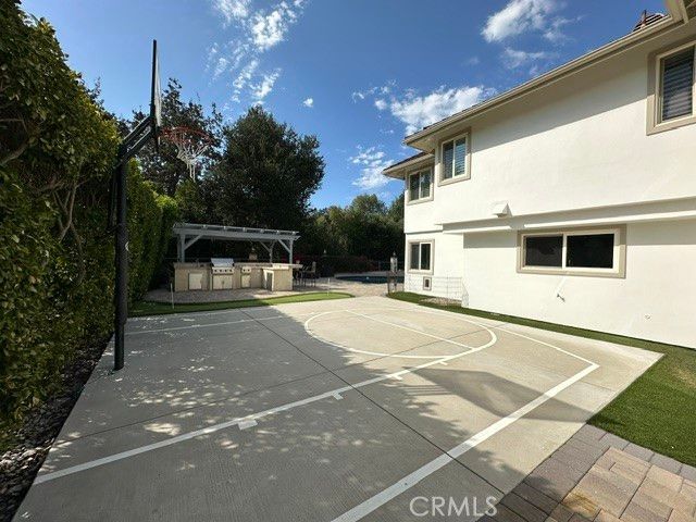 1635 Larkfield, Westlake Village, CA 91362