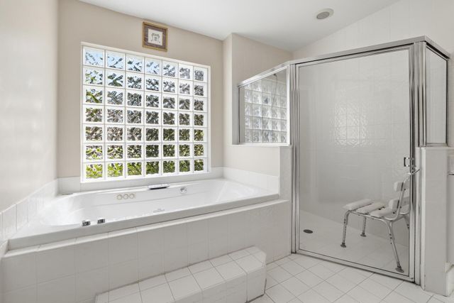 533 Cypress Green Circle, Wellington, FL 33414