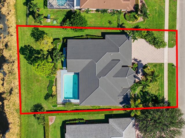 533 Cypress Green Circle, Wellington, FL 33414
