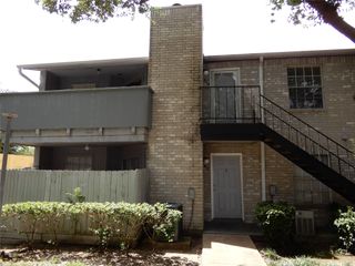 9797 Leawood Boulevard 902, Houston, TX 77099
