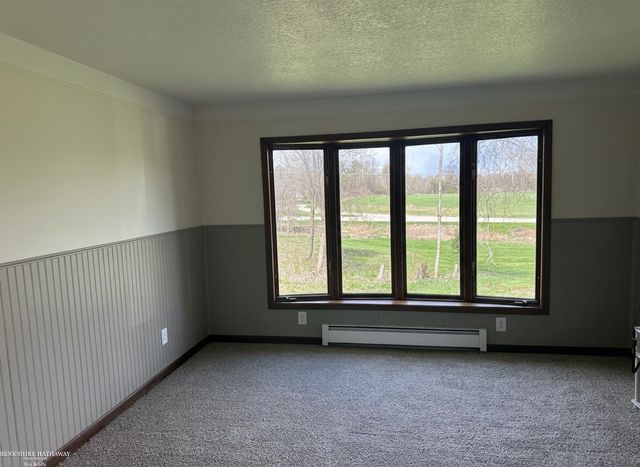 6760 Hunters Creek Road, Imlay City, MI 48444