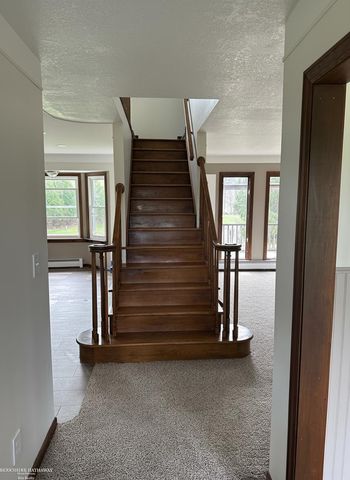 6760 Hunters Creek Road, Imlay City, MI 48444