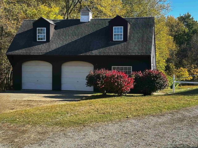 6760 Hunters Creek Road, Imlay City, MI 48444