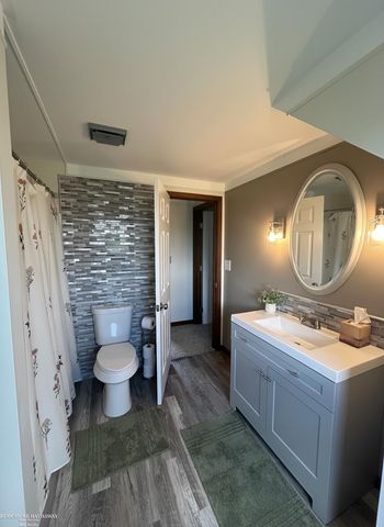 6760 Hunters Creek Road, Imlay City, MI 48444