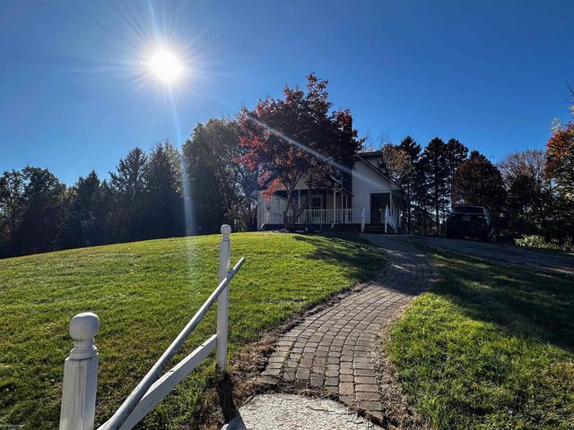 6760 Hunters Creek Road, Imlay City, MI 48444