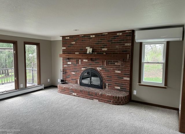 6760 Hunters Creek Road, Imlay City, MI 48444