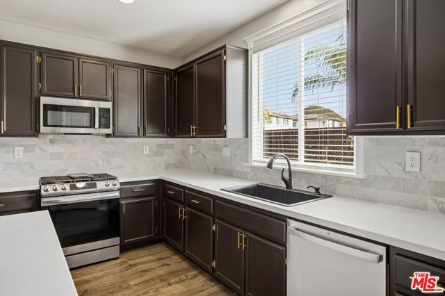 410 Cantata Avenue, Hemet, CA 92545