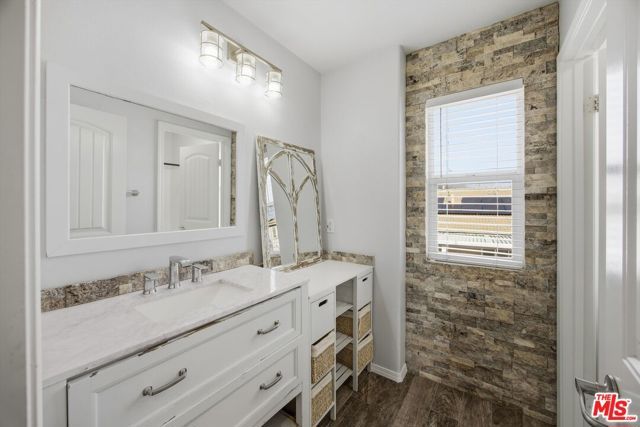 410 Cantata Avenue, Hemet, CA 92545