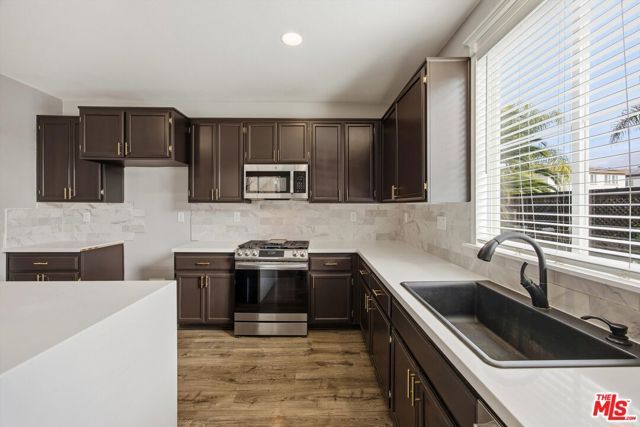 410 Cantata Avenue, Hemet, CA 92545