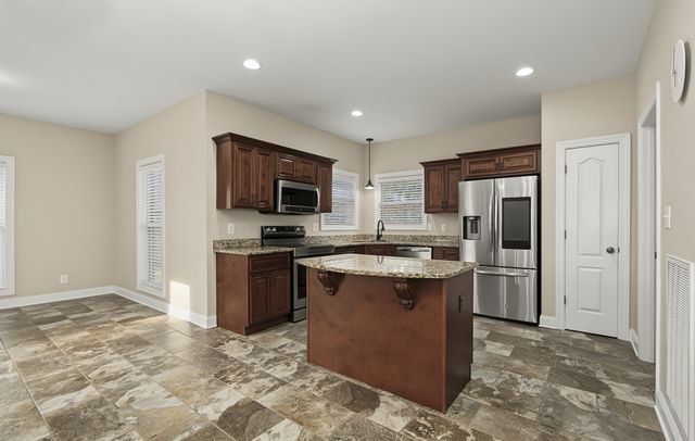 1537 GREEN GROVE WAY, Clarksville, TN 37043