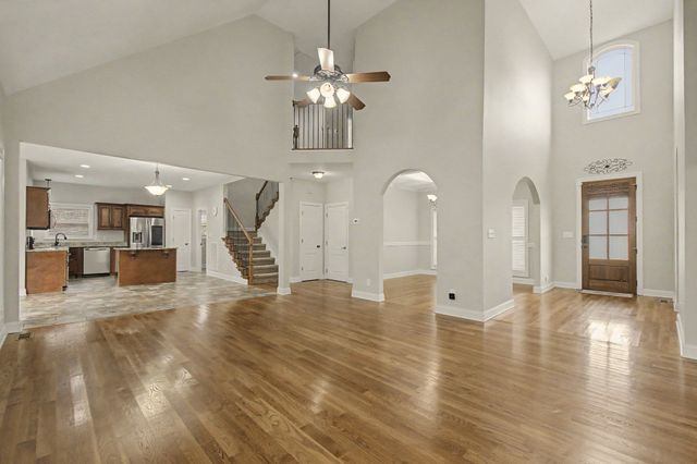 1537 GREEN GROVE WAY, Clarksville, TN 37043