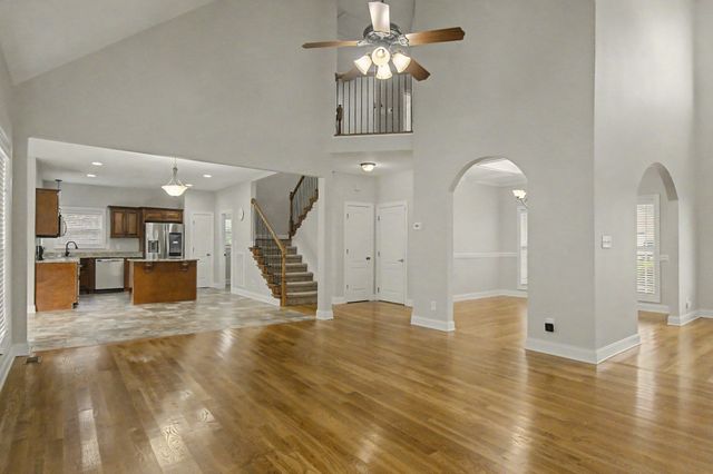 1537 GREEN GROVE WAY, Clarksville, TN 37043