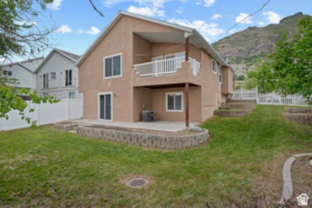 1048 S SLATE CANYON DR, Provo, UT 84606