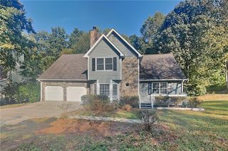 121 Chantilly Lane, Lawrenceville, GA 30043