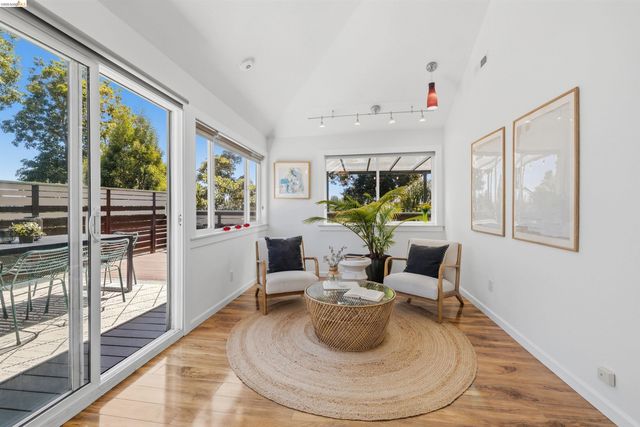 4507 Tulip Ave, Oakland, CA 94619