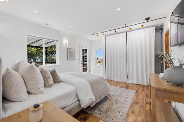 4507 Tulip Ave, Oakland, CA 94619