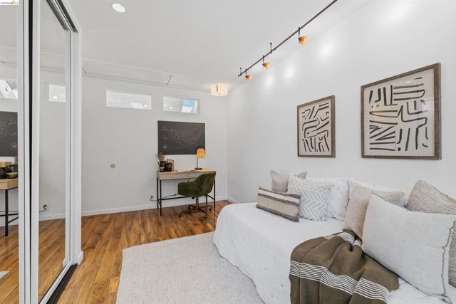 4507 Tulip Ave, Oakland, CA 94619