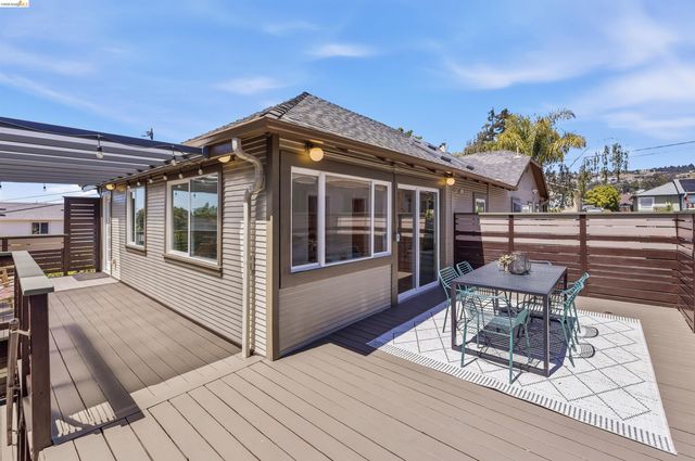 4507 Tulip Ave, Oakland, CA 94619