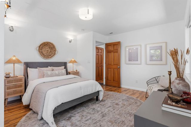 4507 Tulip Ave, Oakland, CA 94619
