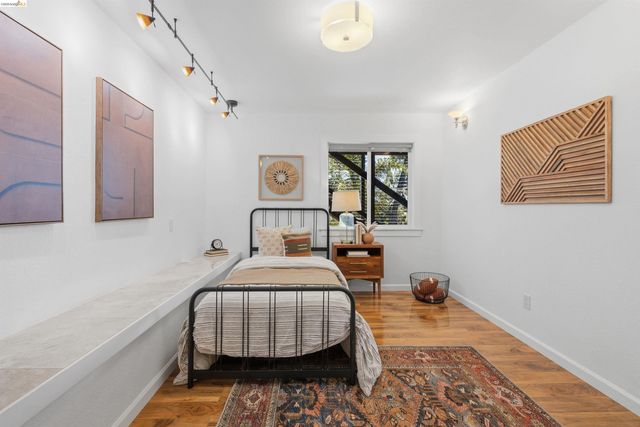 4507 Tulip Ave, Oakland, CA 94619
