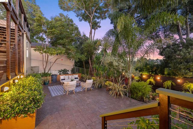 4507 Tulip Ave, Oakland, CA 94619