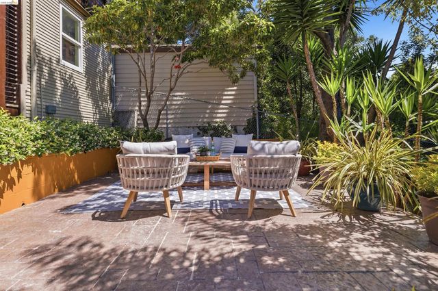 4507 Tulip Ave, Oakland, CA 94619