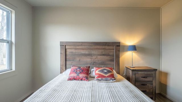 1502 County Road 1210, Willow Springs, MO 65793