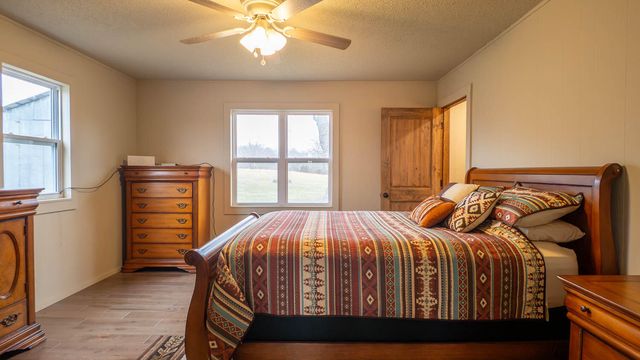 1502 County Road 1210, Willow Springs, MO 65793