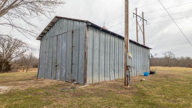 1502 County Road 1210, Willow Springs, MO 65793