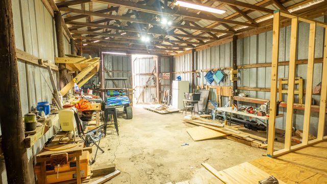 1502 County Road 1210, Willow Springs, MO 65793