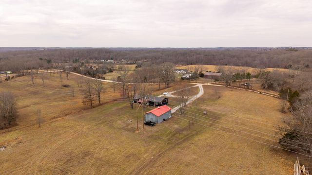 1502 County Road 1210, Willow Springs, MO 65793