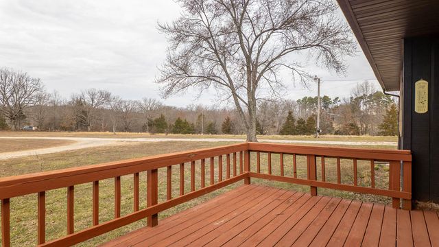1502 County Road 1210, Willow Springs, MO 65793