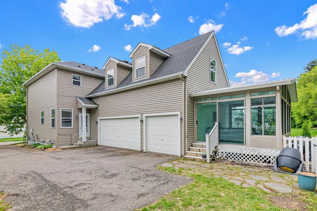 1072 Delano Court, Stillwater, MN 55082