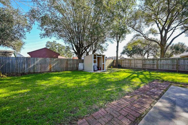 2122 Crosscoach Lane, Katy, TX 77449