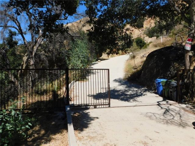 476 Box Canyon, West Hills, CA 91304
