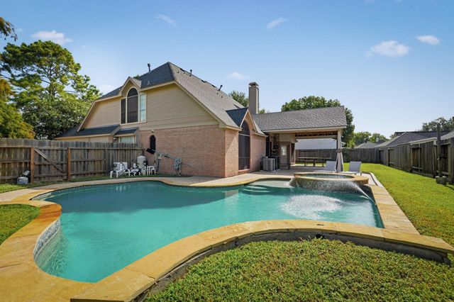 20731 Maple Village Drive, Cypress, TX 77433