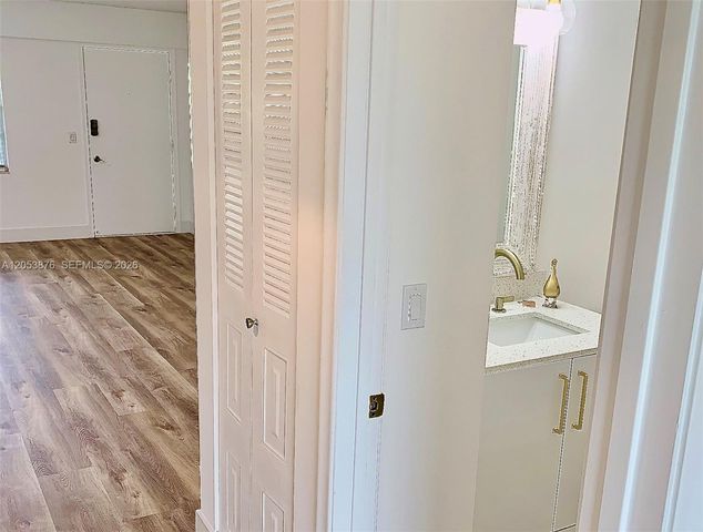 101 SW 132nd Way 413J, Pembroke Pines, FL 33027