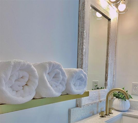 101 SW 132nd Way 413J, Pembroke Pines, FL 33027