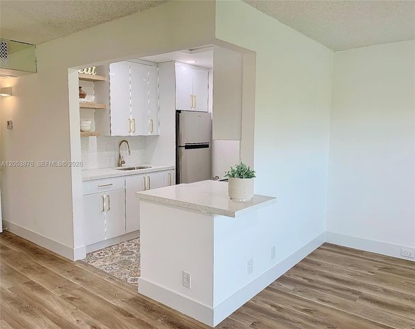 101 SW 132nd Way 413J, Pembroke Pines, FL 33027