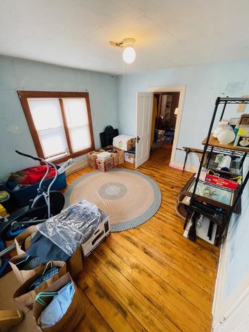 233 S WISCONSIN STREET, Pulaski, WI 54162