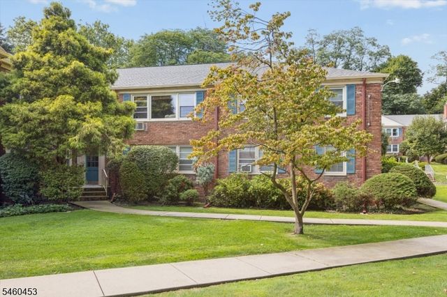 24 Hutton Ave 6, West Orange Twp., NJ 07052