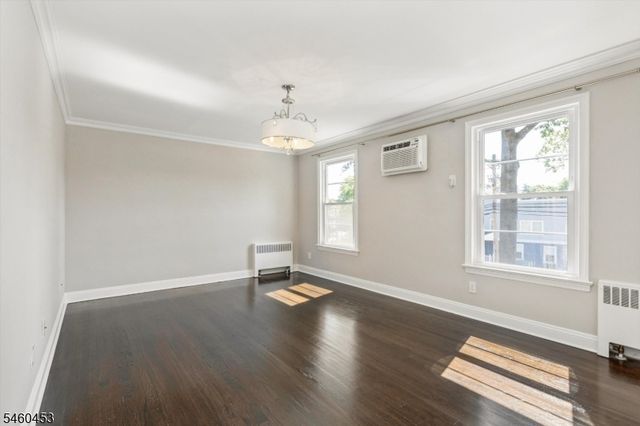 24 Hutton Ave 6, West Orange Twp., NJ 07052