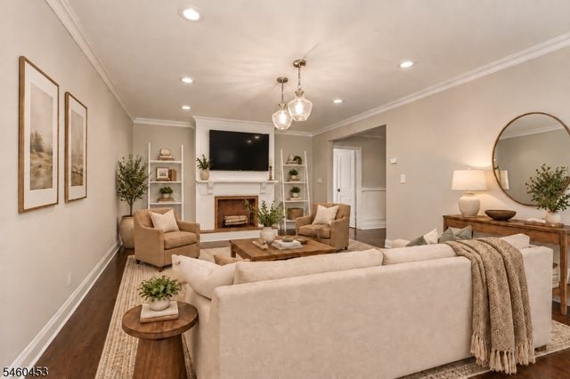24 Hutton Ave 6, West Orange Twp., NJ 07052