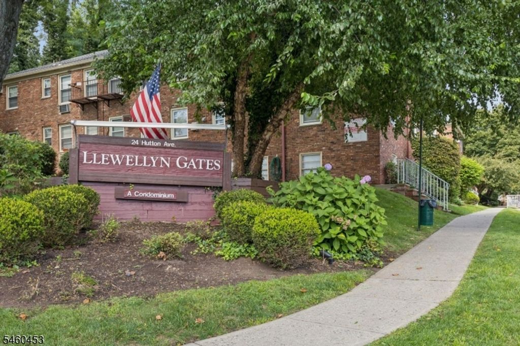 24 Hutton Ave 6, West Orange Twp., NJ 07052