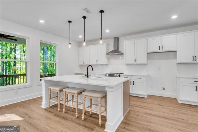 2739 Hallwood Lane, Suwanee, GA 30024