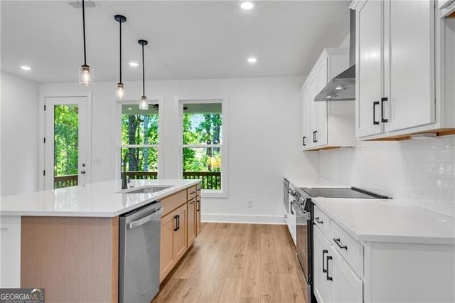 2739 Hallwood Lane, Suwanee, GA 30024