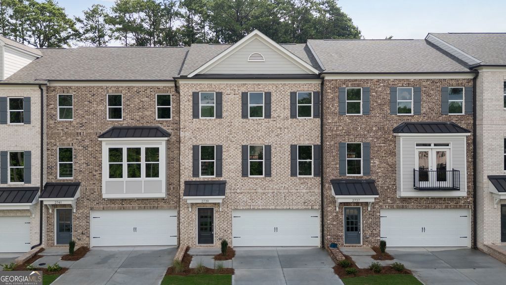 2739 Hallwood Lane, Suwanee, GA 30024