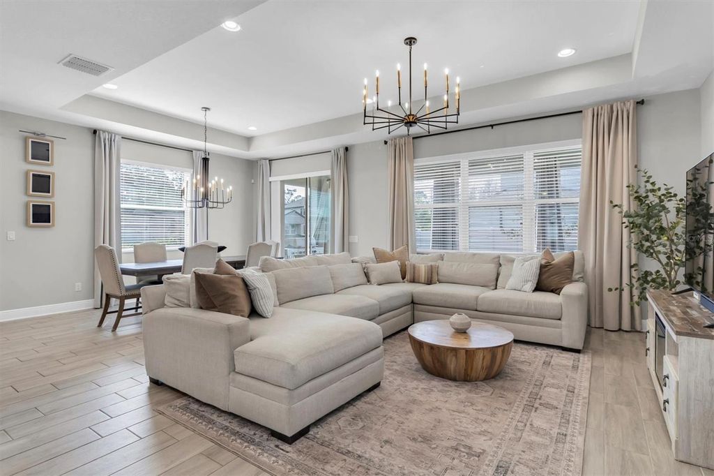 Image 13 of property listing at 4524 TATUM LOOP, Odessa, FL 33556