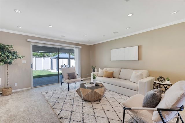 6507 Hanna, Woodland Hills, CA 91303