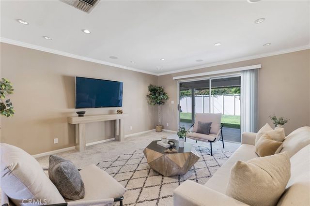 6507 Hanna, Woodland Hills, CA 91303